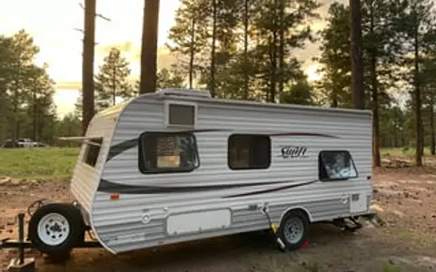 Upgrade Your Camping–Lightweight 20ft Trailer!