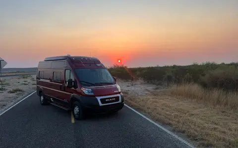 CLASS B - WINNEBAGO SOLIS *SLEEPS 2-5* (AZ)