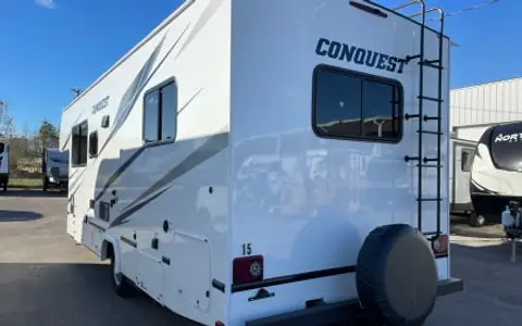 D16 - 🚐 Family Fun on the Move – 2022 Gulf Stream Conquest 6280LE