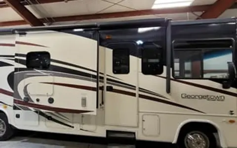 2016 Georgetown 328TS