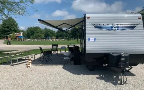 Pet‑Friendly - Event Camper | Festivals, Tailgates & Camping | Sleeps 6