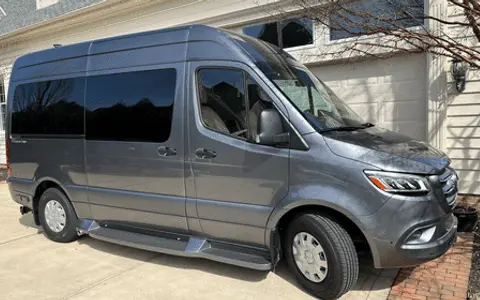Vanz2Go 2023 Ultimate Toys Luxury Cruiser