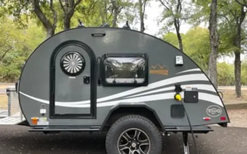 Pet Friendly Teardrop Camper with A/C and *Heater*