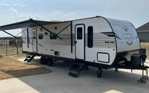 Catchin’ a Break – 2025 Jayco 287BHS