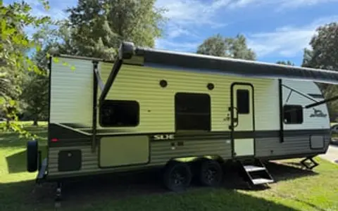 2024 Jay Flight | Sleeps 8 | Delivery Available
