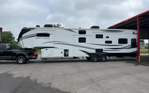 2022 Jayco North Point. Perfect family rig!