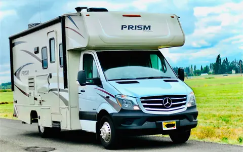 Mercedes Coachmen Prism 2200FS