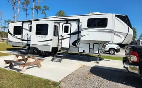 Scot and Alisa's Cougar Rental