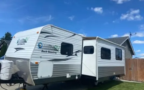 Family Fun RV! Fully Stocked!