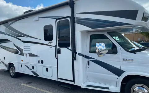 Ustacyia's Jayco Greyhawk 30Z Class C