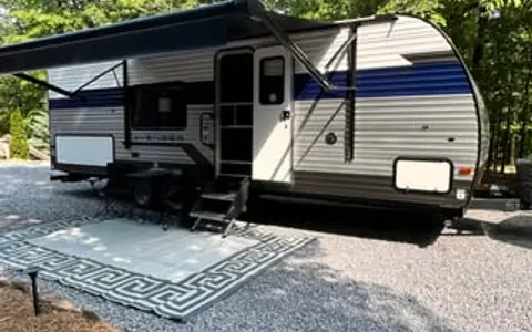 "The Adventurer" PrimeTime Avenger Bunkhouse 26BK