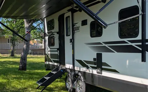 John's Grand Design 2400bh Travel Trailer