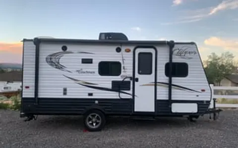 Coachmen Clipper Ultra-Lite bunkhouse
