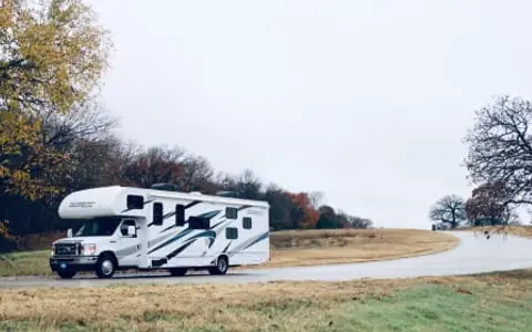 The Mackenzie!! 31-foot 2023 Thor Freedom Elite - Travel in Luxurious Style