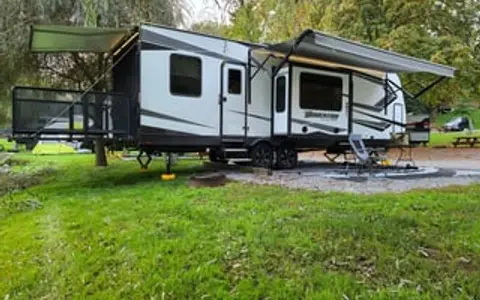 2023 Grand Design Momentum G-Class 31G