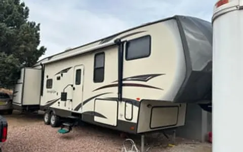 2016 Forest River RV Wildwood Heritage Glen 356QBQ