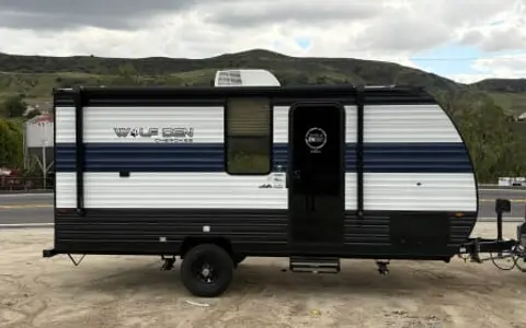 ZENERGY | Couples Camper & Family Retreat