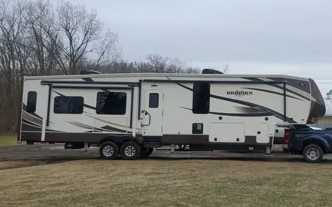 Jack's Heartland Fifth Wheel