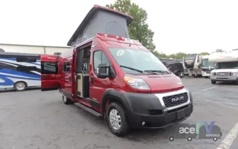 RV 19: 2021 Winnebago Solis 59PX