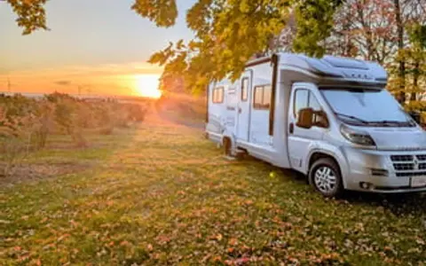 Itasca Viva 23L — European Chic on Wheels