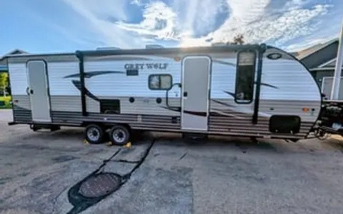 2016 Forest River RV Cherokee Grey Wolf 26DBH