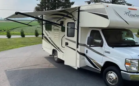 2018 Coachmen Freelander