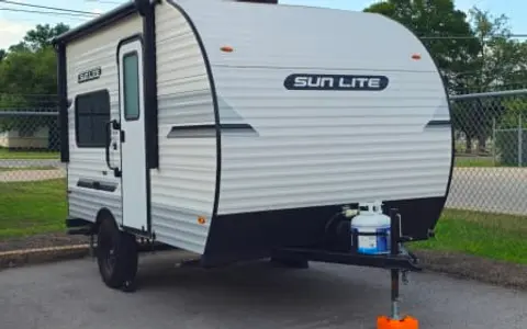 Nimble Sunlight 16' Camper Trailer — Fully Stocked & Adventure Ready