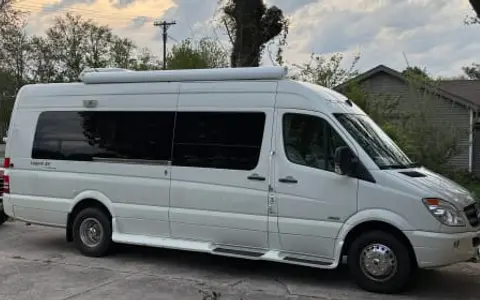 Great West Legend EX adventure VAN!