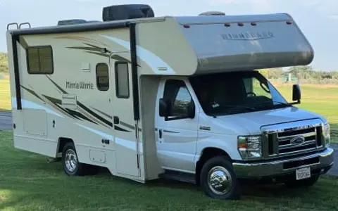 2018 Winnebago Minnie Winnie