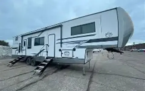 Cheryl's Family and Pet friendly RV Rental