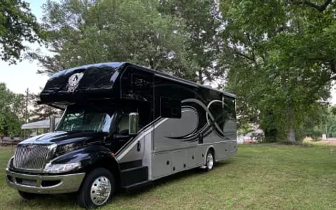 2023 Super C Diesel Luxury Motor Coach