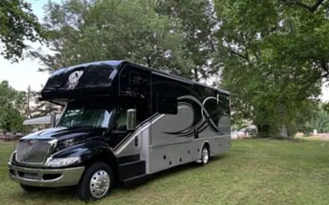 2023 Super C Diesel Luxury Motor Coach