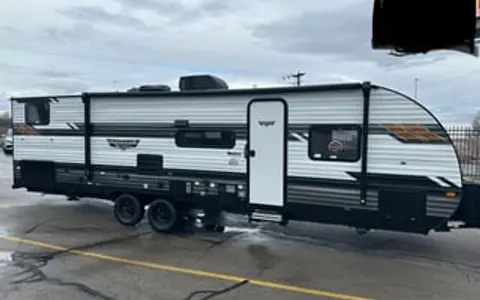 2022 Forest River RV Wildwood X-Lite 273QBXL