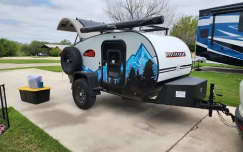Lil' Buddy Teardrop Camper