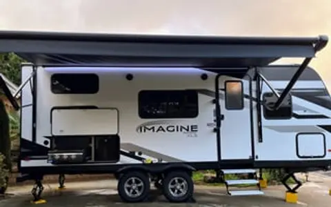 Luxury Family Camping with Bunks & Outdoor Kitchen