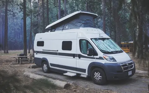 "The Family Vandalorian" Hymer Aktiv 2.0 w/ LOFT
