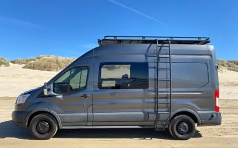 SLO Ford Transit (High Roof)
