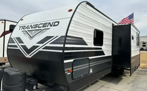 Escape in Style! Grand Design Friendly Adventure