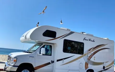 2019 Thor Four Winds 23U O4