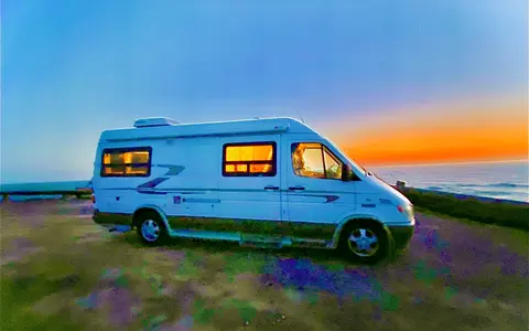 “Miss. Retro Pleasure-Way C Class Mercedes Sprinter Van