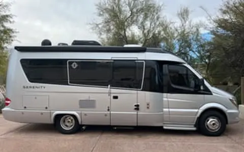 2019 Leisure Travel Serenity 24CB - Rent Cinnamon!
