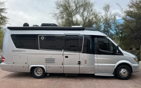 2019 Leisure Travel Van Serenity B+ Rent Cinnamon, luxury travel, sleeps 4