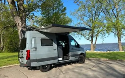 Perfect adventure RV for exploring Grand Canyon