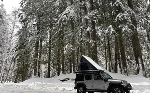 Fully Outfitted 4x4 Jeep Camper | Rooftop Tent & Camp Kitchen | Metal