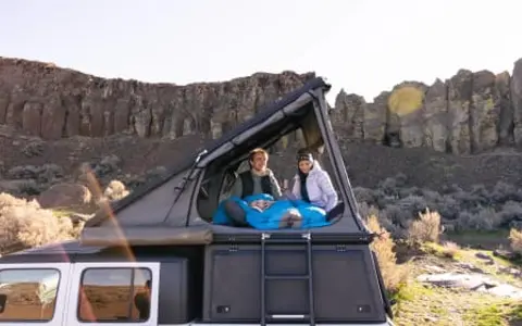 Fully Outfitted 4x4 Jeep Gladiator Camper | Rooftop Tent & Camp Kitchen