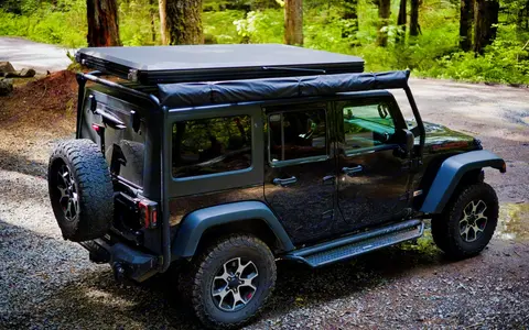 4x4 Jeep Camper - B | All Inclusive | Adventure Ready! | Seattle Overland
