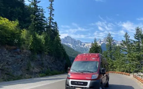 "Rosie the Ri-van-ter" | 2022 Winnebago Solis 59P