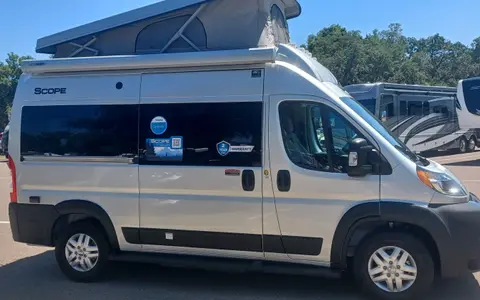 2023 CONVENIENT & EASY TO DRIVE RV!!  SCOPE 18A