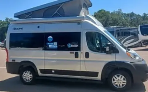 T2023 CONVENIENT & EASY TO DRIVE RV!!  SCOPE 18A