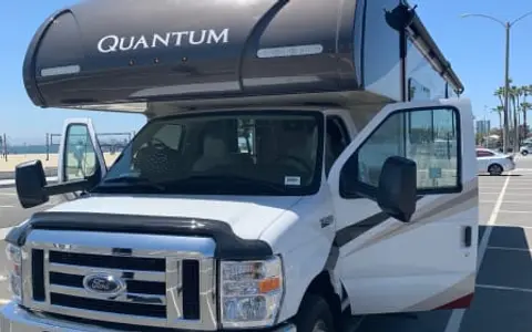 2019 Ford Thor Motor Coach LF131